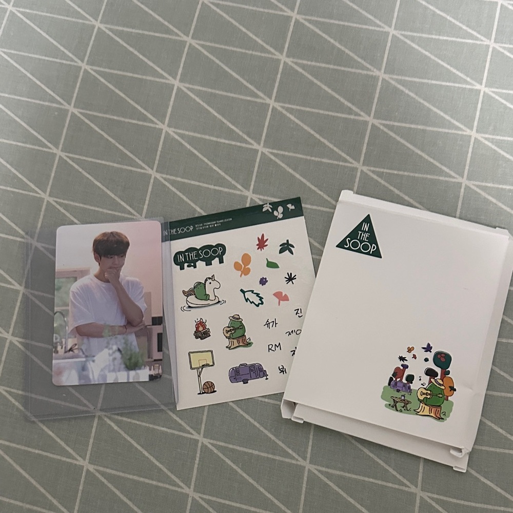 Photo Card and Sticker Set (NEW)